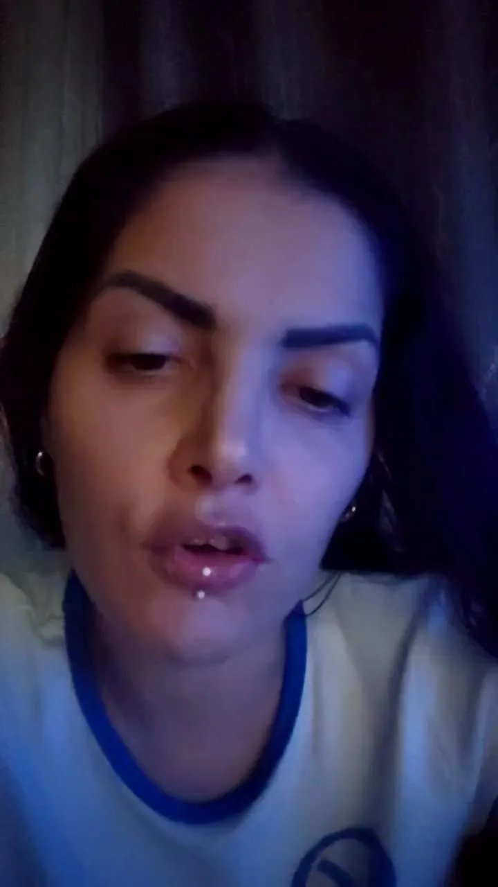 Offline Sarita_lamorena on Cam4