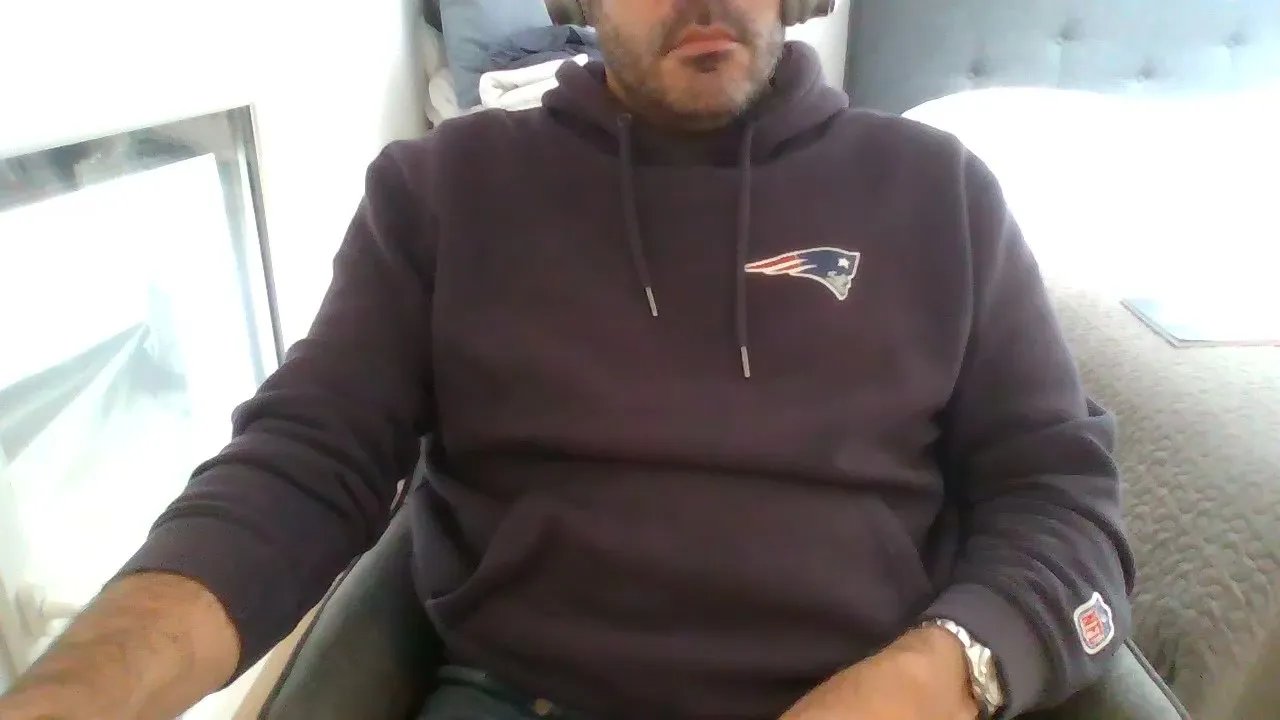 Offline sashafrenchxxx on Cam4