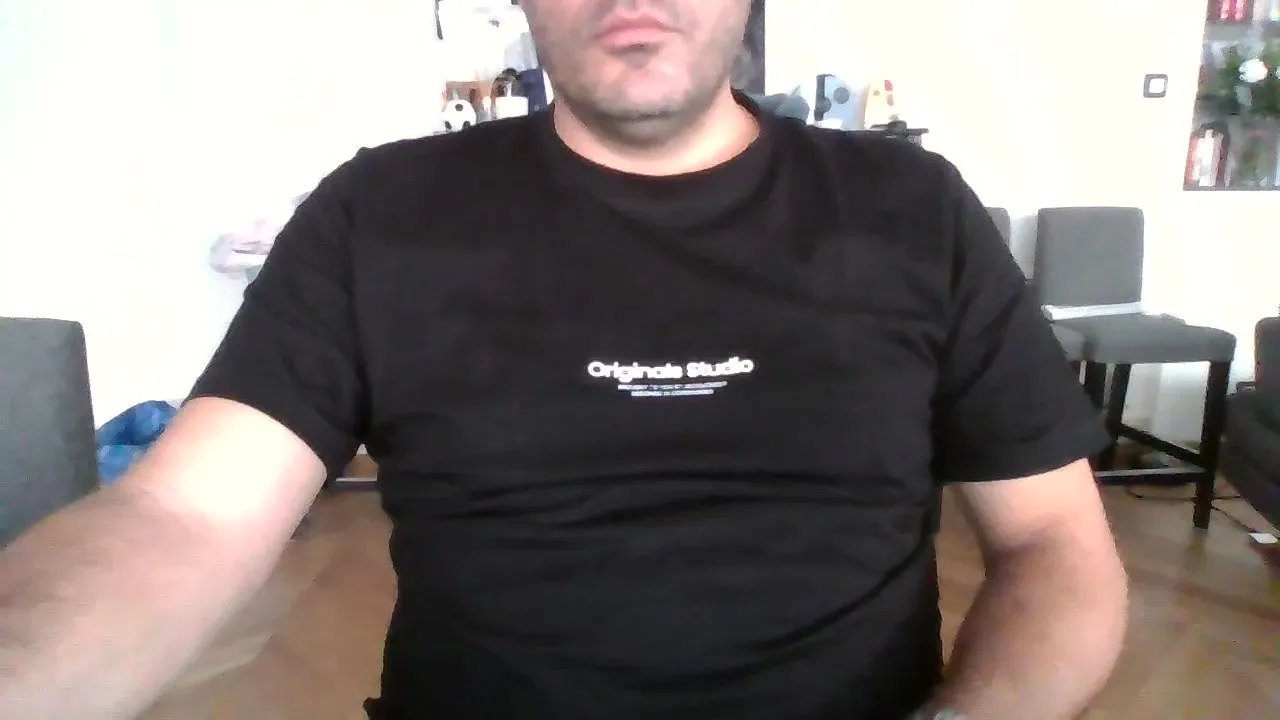 Offline sashafrenchxxx on Cam4