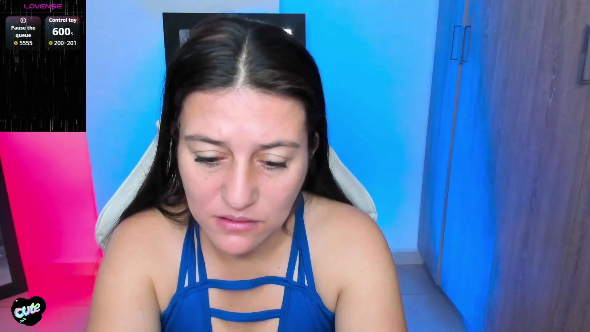 Offline Saskyaa on Cam4