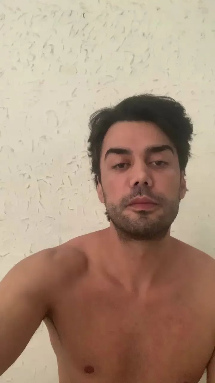 Offline servasluan on Cam4