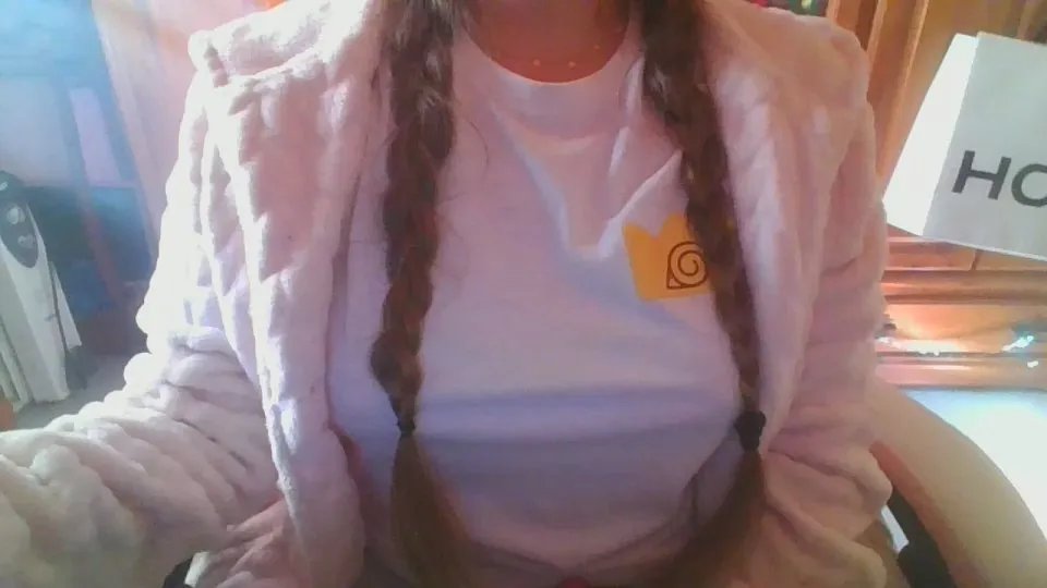 Offline Sexymiss24 on Cam4