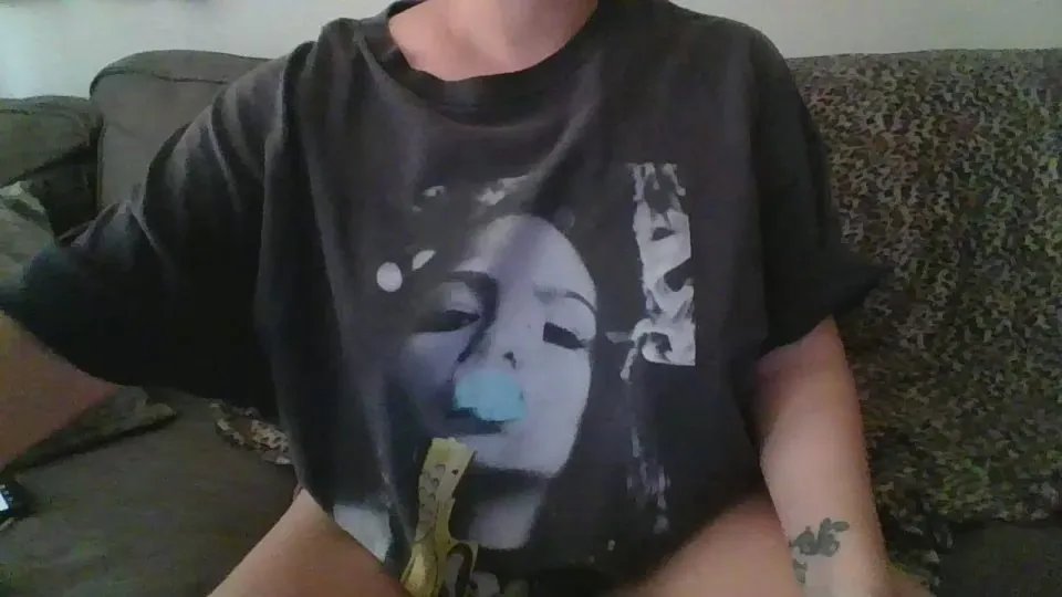 Offline Sexymiss24 on Cam4