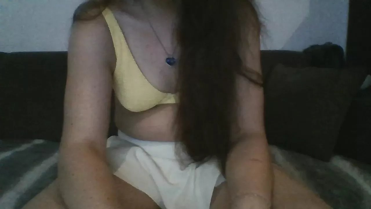 Offline Shirley1994 on Cam4