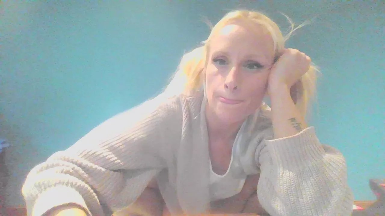 Offline slip_inslide on Cam4