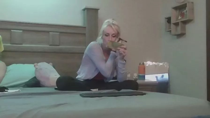 Offline slip_inslide on Cam4