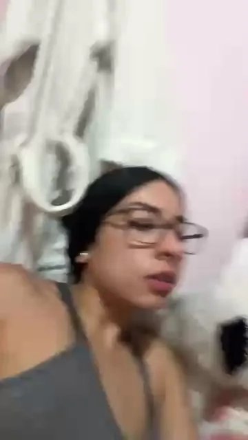 Offline SpicyGolosa on Cam4