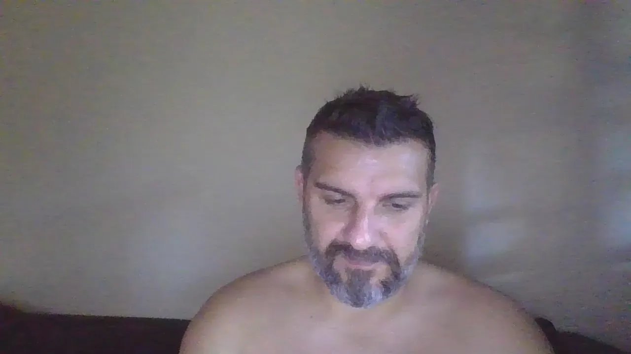 Offline spyk23051977 on Cam4