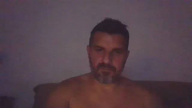 Offline spyk23051977 on Cam4