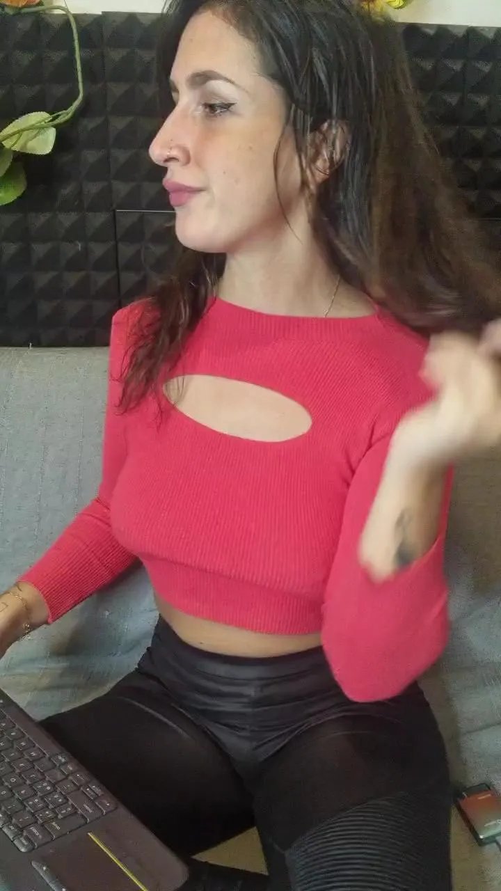 Offline StefaniaPT on Cam4