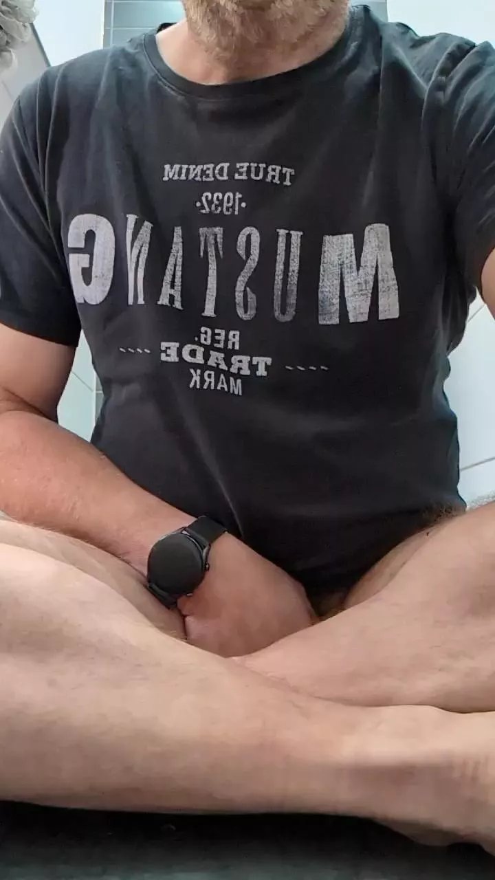 Offline Sven40110 on Cam4