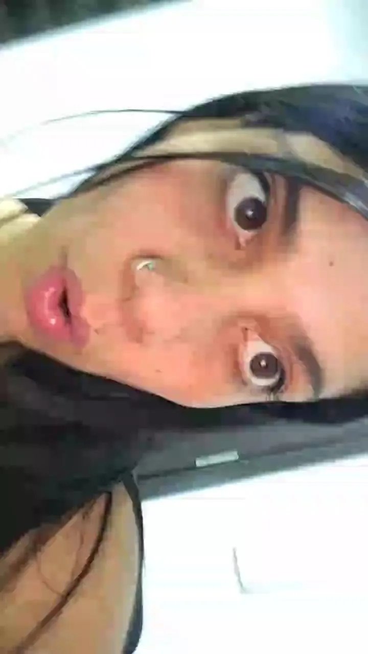 Offline sweet_scarlett_ on Cam4