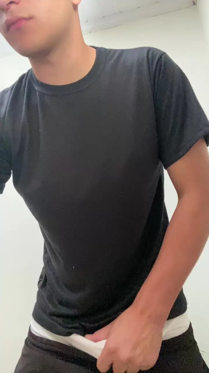 Offline Tavinh067 on Cam4