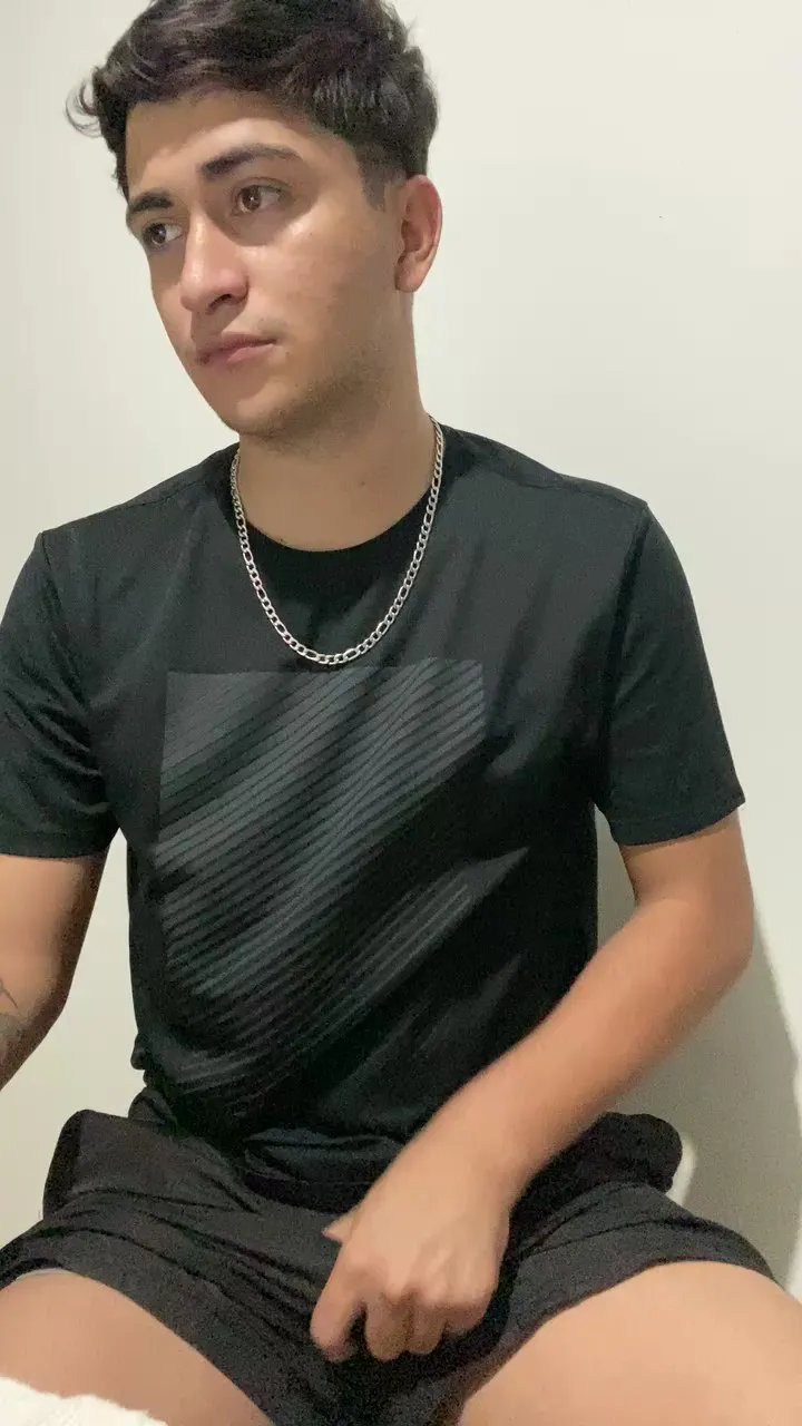 Offline Tavinh067 on Cam4