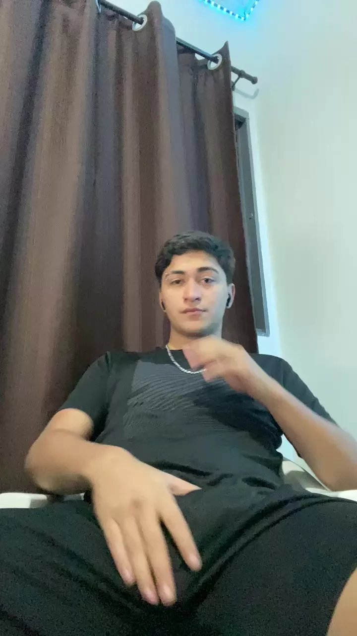 Offline Tavinh067 on Cam4