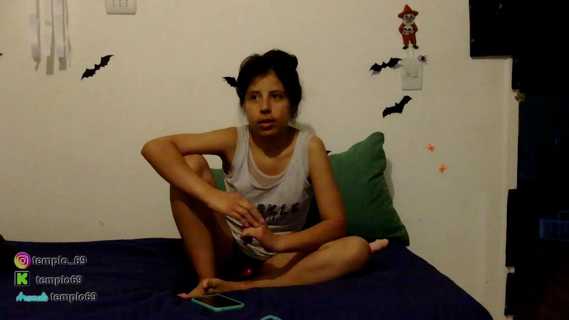 Offline templo_69 on Cam4