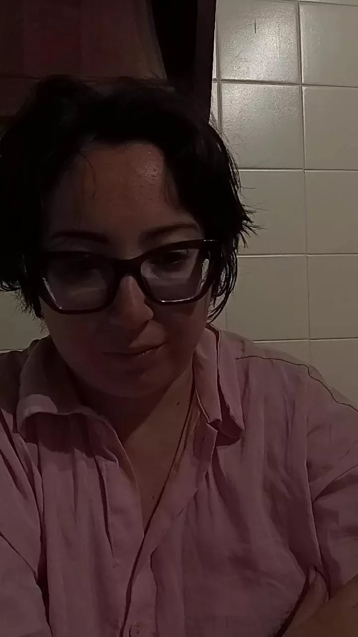 Offline TheEightCouple on Cam4