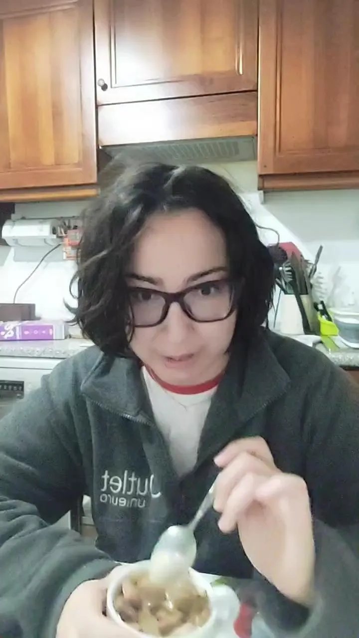 Offline TheEightCouple on Cam4