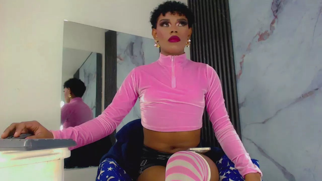 Offline ThiaraVarannes on Cam4