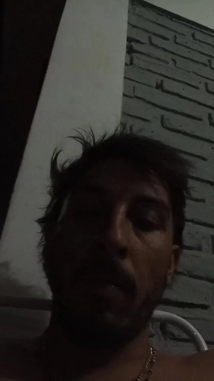 Offline Tiiococo on Cam4