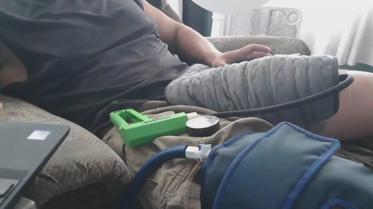 Offline tunabik on Cam4