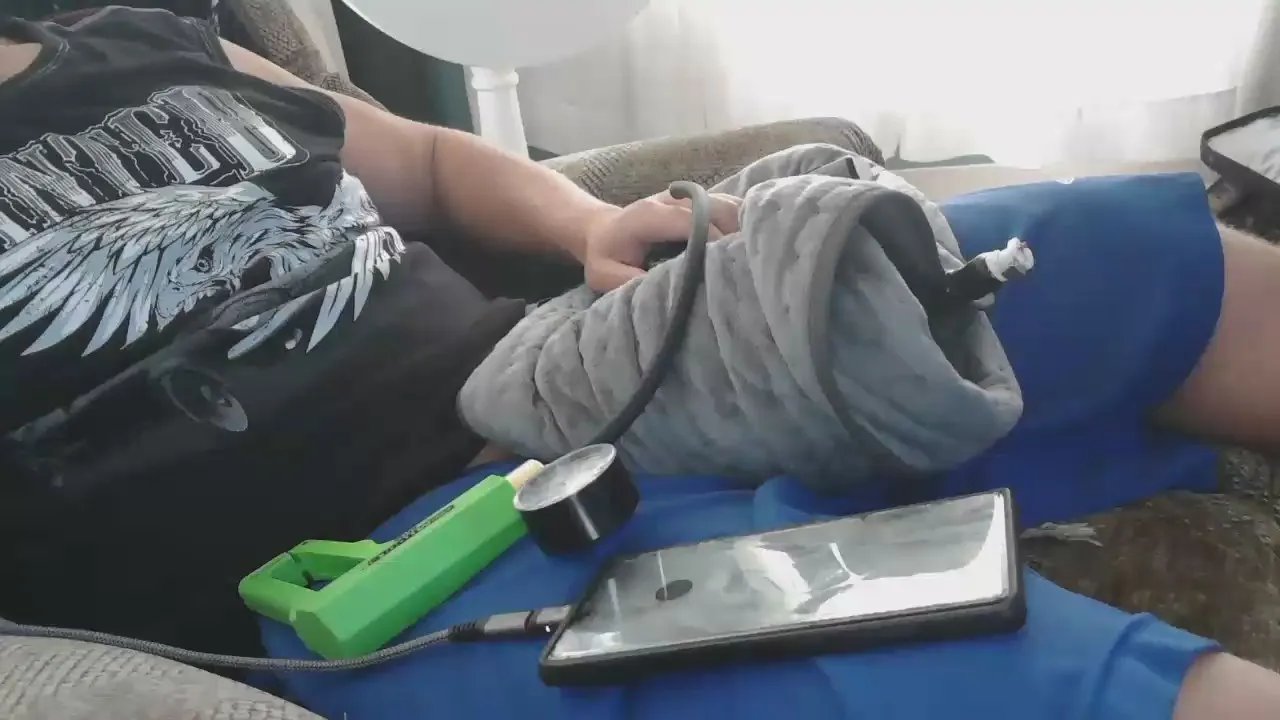 Offline tunabik on Cam4