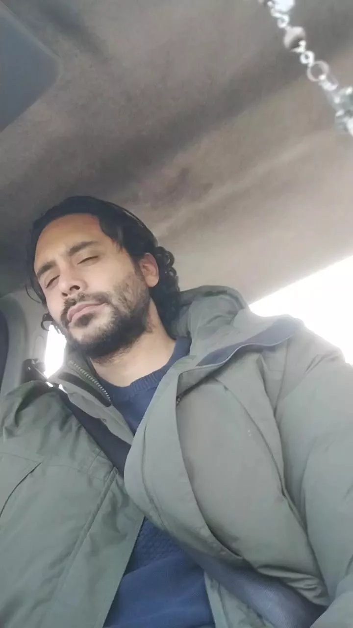 Offline Valenlio_Por on Cam4