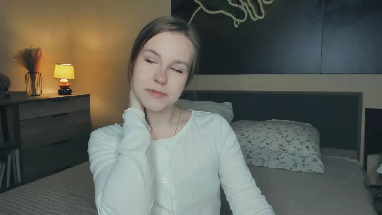 Offline ValKirnon on Cam4