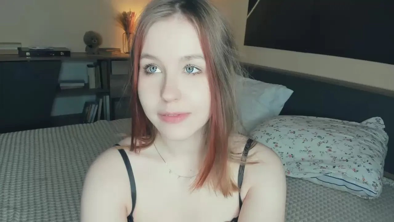 Offline ValKirnon on Cam4