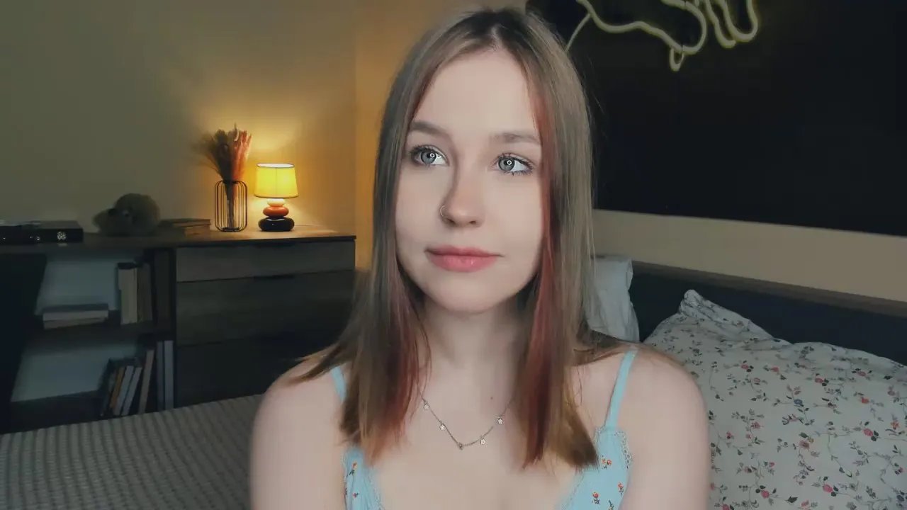 Offline ValKirnon on Cam4