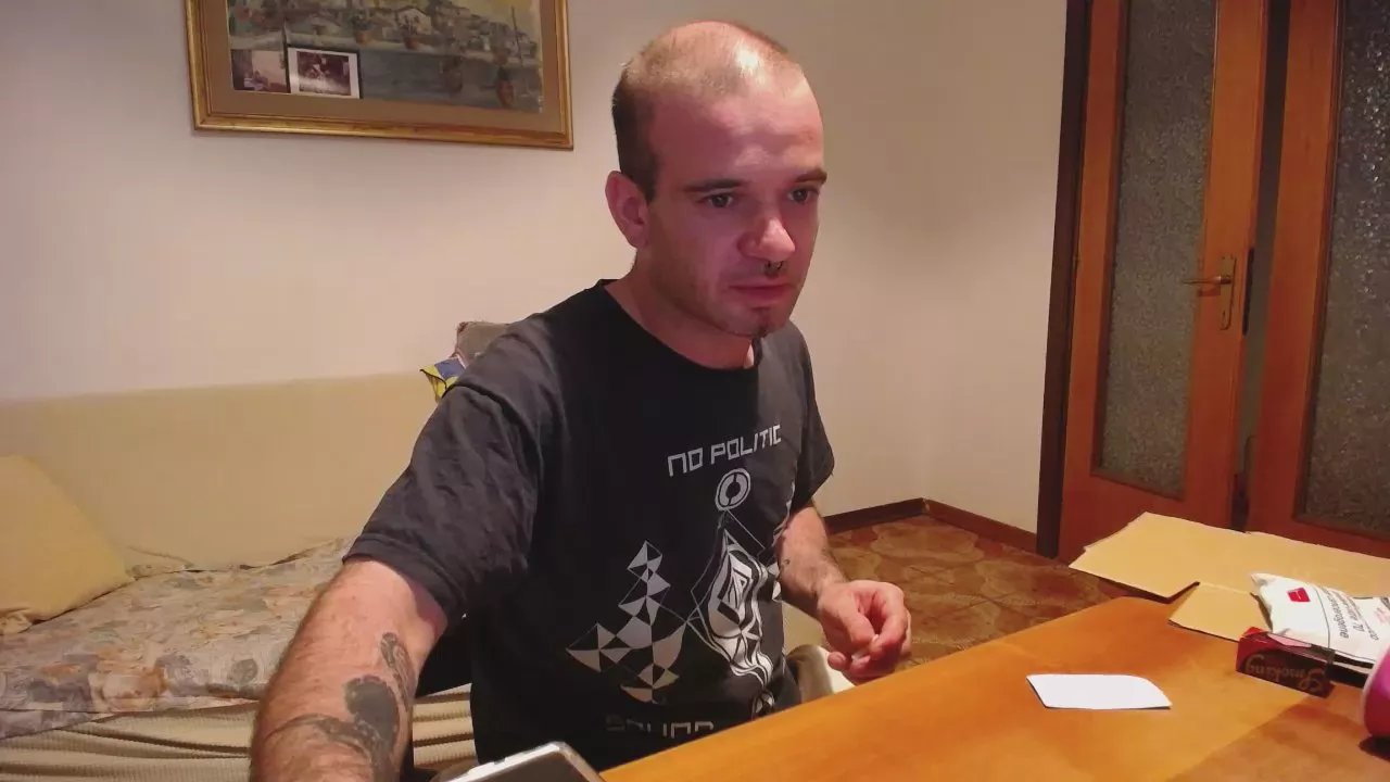 Offline viola_viola on Cam4