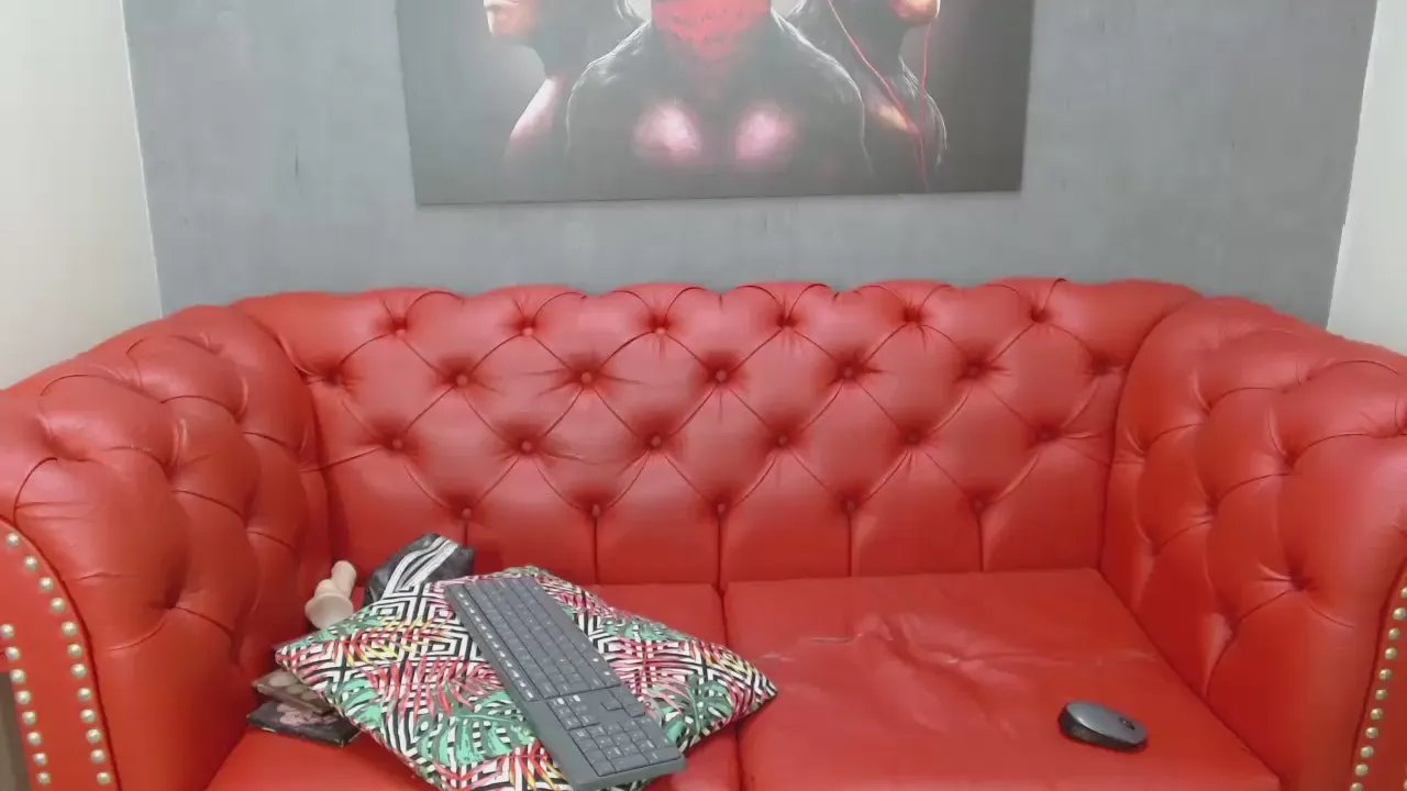 Offline VioletSalvatore on Cam4