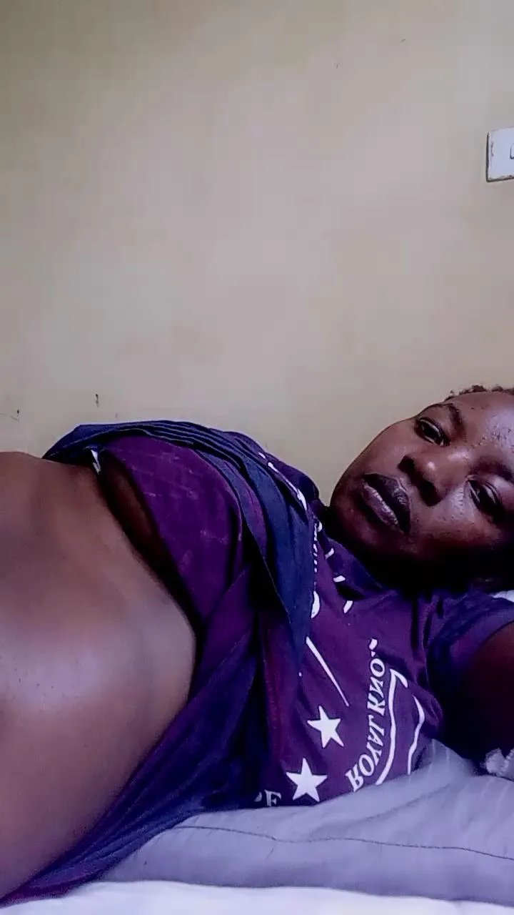 Offline virginpussy56 on Cam4