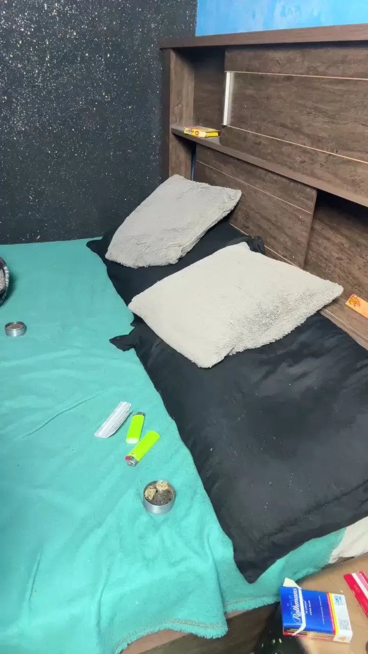 Offline wagnermourae on Cam4