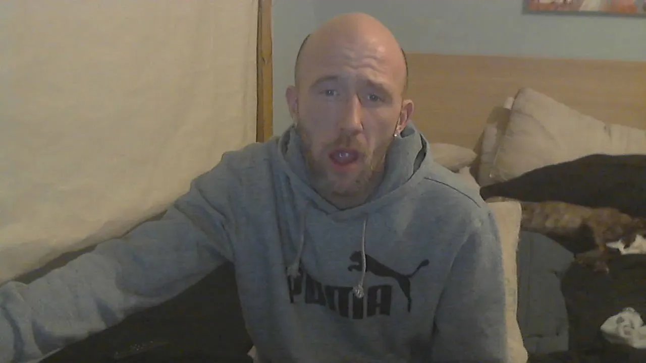 Offline Weejimmyl on Cam4