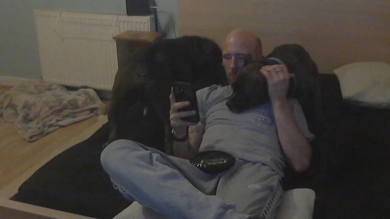 Offline Weejimmyl on Cam4