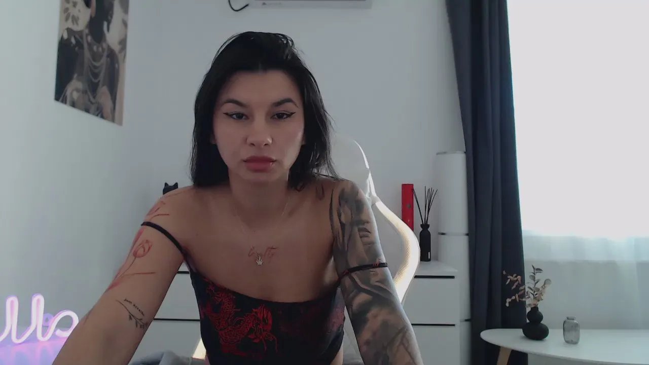 Offline xXH0TLIPSXx on Cam4