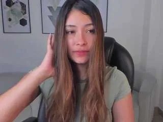 Offline abella-ruiz on CamSoda