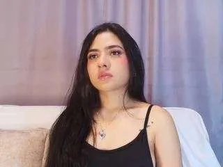 adaara-johnson on CamSoda 