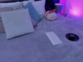 Offline alaia-manson on CamSoda