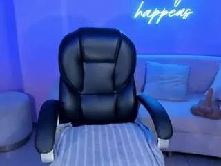 Offline alessaromero on CamSoda