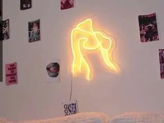 Offline alexandriakohen on CamSoda