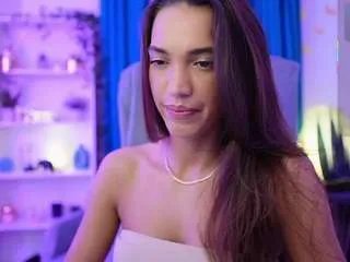 Offline alexisslove on CamSoda