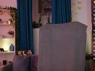 Offline alexisslove on CamSoda