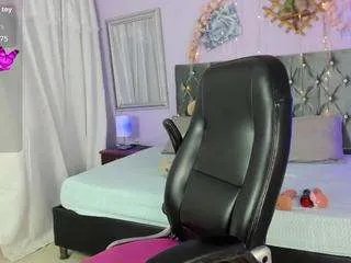 Offline aliaasad on CamSoda