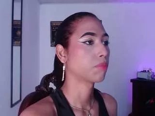 Offline alice-massie1 on CamSoda