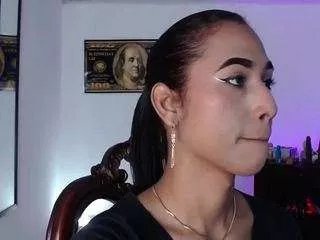 Offline alice-massie1 on CamSoda
