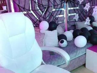 Offline alicewalker-11 on CamSoda