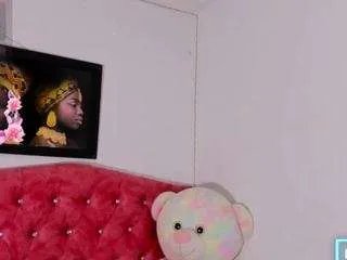 Offline angela-saenx on CamSoda