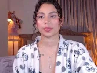 annamillerr on CamSoda 